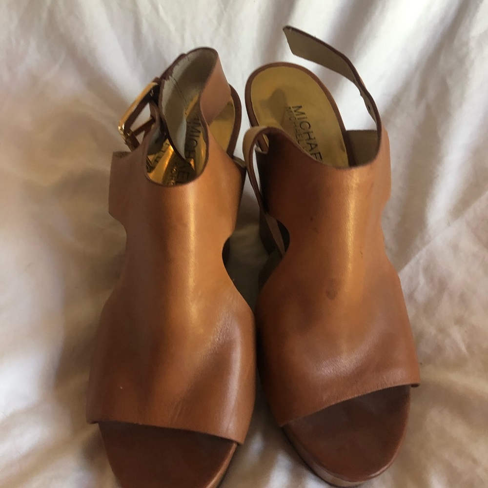 Women’s Michael Kor’s wedge sandals